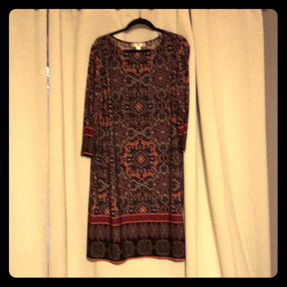 Light comfy dress with fun but professional print